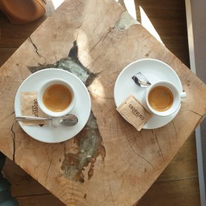 un café à Annecy un café à Annecy